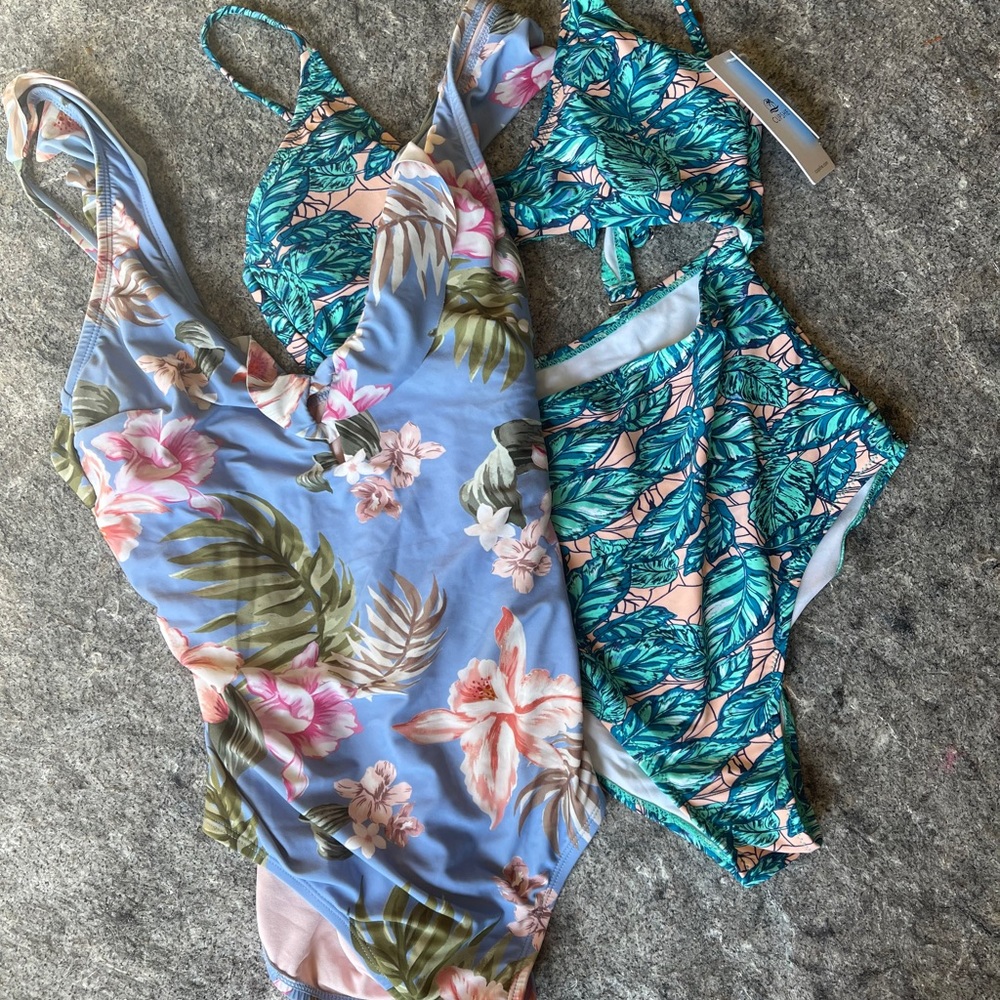 Two swimsuits size M Cupshe and Kona So